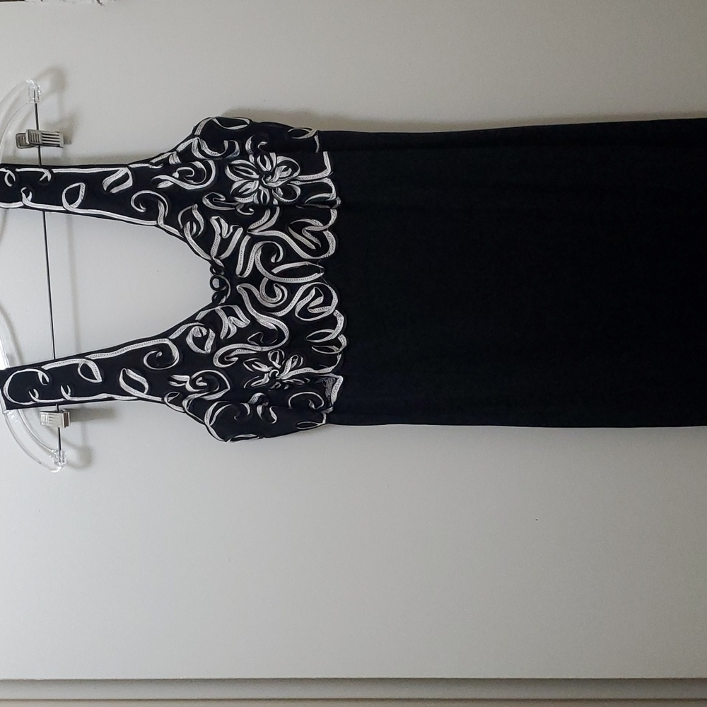 Onyx Nite women's long dress